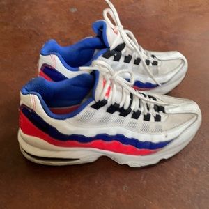 Nike air max 95s women 5 1/2
